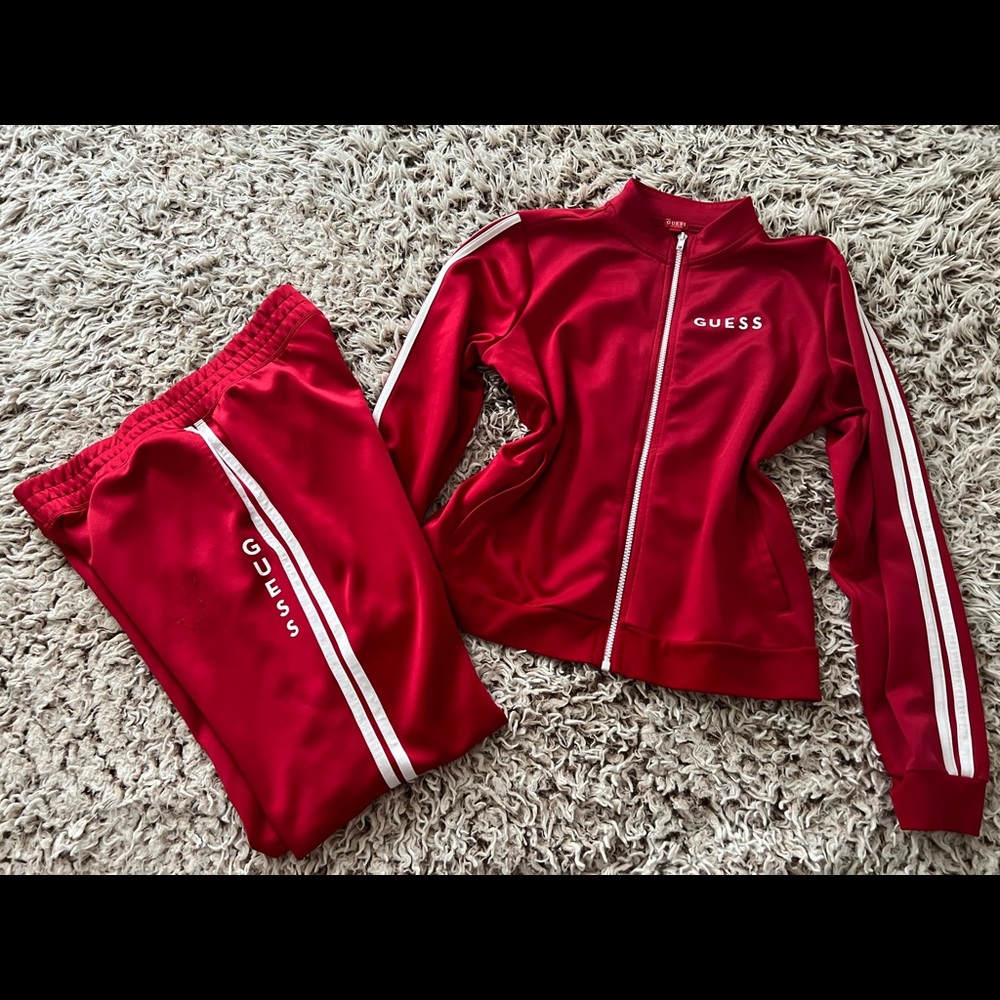 ❤️GUESS RED SET❤️